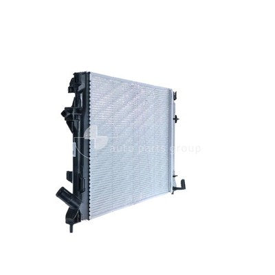 Genuine Hyundai Elantra Radiator Plastic Aluminium 650 x 300 x 26 mm 35 / 35 mm