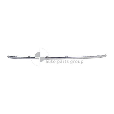Genuine Volkswagen Passat 3C Rear Bar Mould (04/11-02/14)
