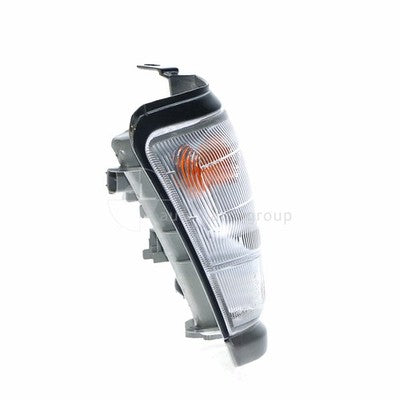 Toyota Hilux KZN165R/LN167R/LN172R Front Park / Indicator Lamp RH (10/97-02/05)