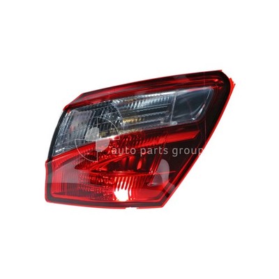 Genuine Nissan Dualis J10 Tail Lamp RH (01/10-05/14)