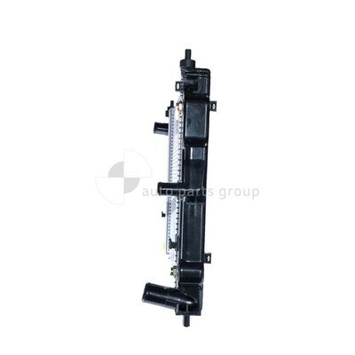 Ford Falcon FG/FG II Radiator Plastic Aluminium 650 x 432 x 26 mm 40 / 38 mm