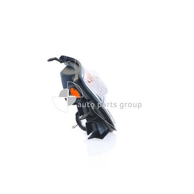 Nissan Patrol GU Front Park / Indicator Lamp RH (12/97-10/01)
