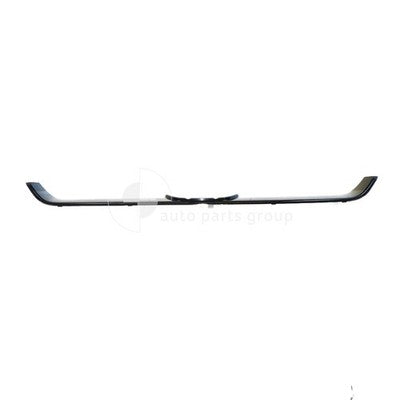 Genuine Honda CR-V RE Grille Mould (02/10-10/12)