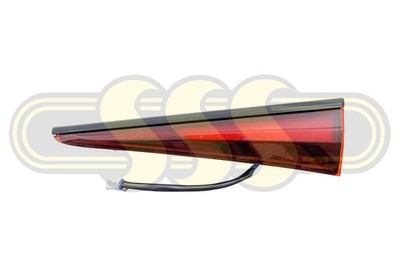 Genuine Toyota Prius 5Dr Hatch Rear Garnish Lamp Right Hand (12/18-On)