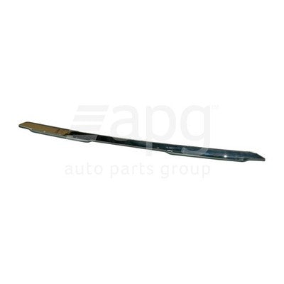 Genuine Nissan X-trail T32 Front Bar Mould (05/17-07/22)