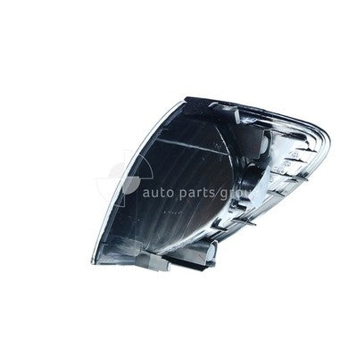 Toyota Landcruiser 100 SERIES Front Park / Indicator Lamp RH (01/98-07/07)