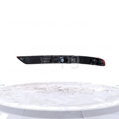 Genuine Mitsubishi Outlander ZM Rear Bar Lamp LH (11/21-On)