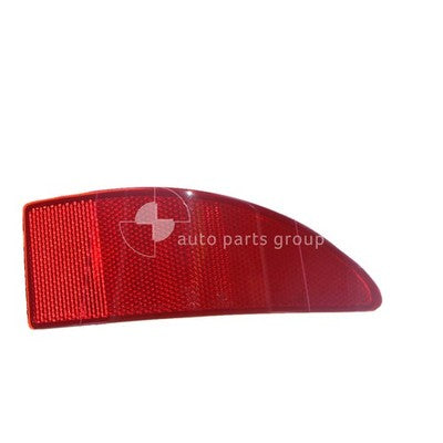 Genuine Lexus IS250 GSE20/GSE21 Rear Bar Reflector RH (08/05-04/13)