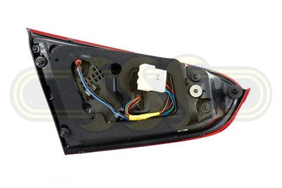 Genuine Kia Cerato Rear Garnish Lamp Right Hand Hatch Back With (02/16-06/18)