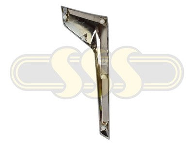 Genuine Toyota Landcruiser Grille Right Hand Chrome Extension (08/15-03/21)