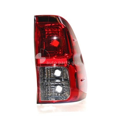 Genuine Toyota Hilux GGN120R/GGN125R/GUN122R Tail Lamp RH (07/15-On)