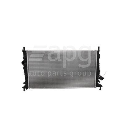 Ford Focus Radiator Plastic Aluminium 670 x 368 x 16 mm 34 / 34 mm (01/04-07/13)