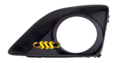 Genuine Toyota Corolla 94-On Fog Lamp Cover Right Hand With Fog (03/07-04/10)