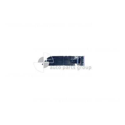 Genuine Volkswagen Tiguan 5N Rear Bar Reflector RH (09/16-On)