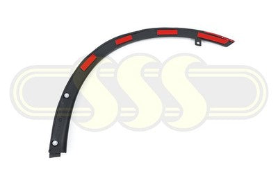 Mitsubishi Outlander Guard Flare Left Hand Front (01/15-03/18)