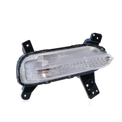 Genuine Kia Cerato BD Front Park / Indicator Lamp RH (04/18-04/21)