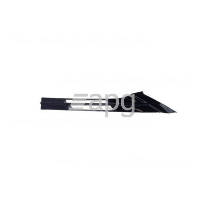 Genuine Toyota Yaris GXPA16R Front Bar Mould LH (05/20-On)