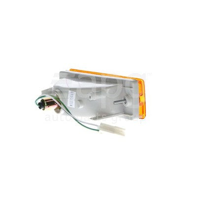 Nissan Navara D21 Front Bar Park / Indicator Lamp LH (01/86-02/97)