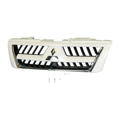 Genuine Mitsubishi Pajero NP Grille (11/02-06/06)