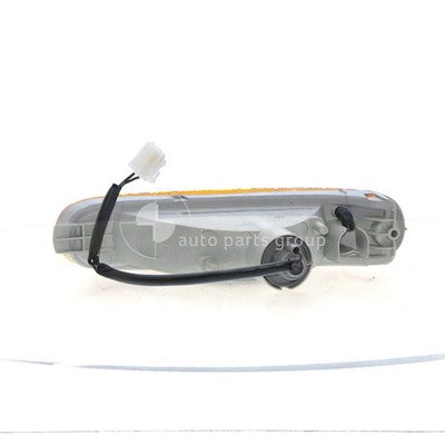 Genuine Mazda 121 DA; DB Front Bar Park / Indicator Lamp RH (12/90-12/97)