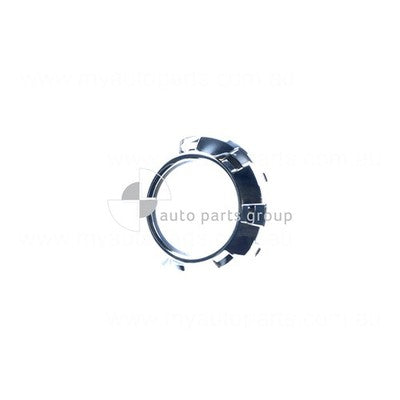 Genuine Mitsubishi Pajero NW Front Bar Grille (10/11-06/14)