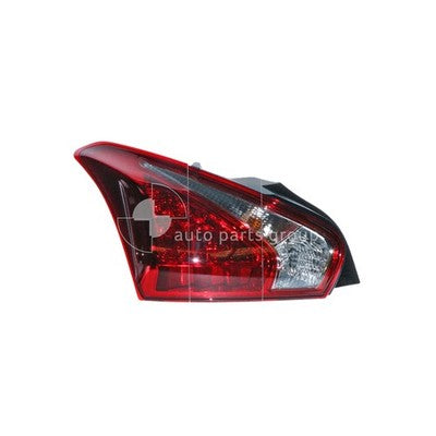 Genuine Nissan Pulsar C12 Tail Lamp LH (03/13-12/16)