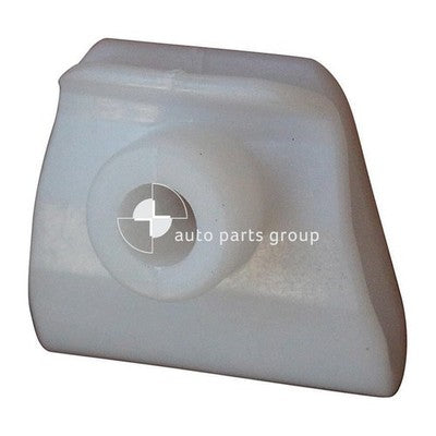 Genuine Toyota Prius-C NHP10R Clip (12/11-06/17)