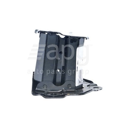 Genuine Toyota Corolla ZRE152R/ZRE153R Rear Bar Bracket RH (03/07-12/13)