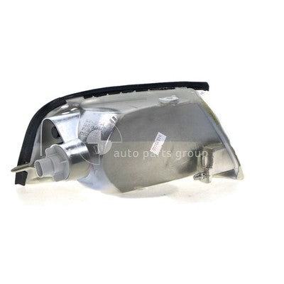 Mitsubishi Lancer CE Front Park / Indicator Lamp LH (06/96-06/02)