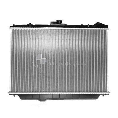Holden Frontera MX/TF Radiator Plastic Aluminium 425 x 608 x 32 mm 38 / 38 mm
