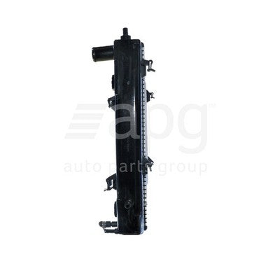 Holden Berlina Radiator Plastic Aluminium 675 x 428 x 34 mm 35 / 35 mm