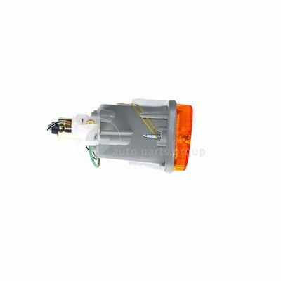 Toyota Hilux Front Bar Park / Indicator Lamp LH Amber (08/83-08/88)