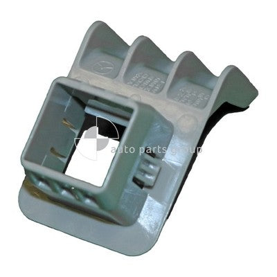 Genuine Mazda 3 BM/BN/GJ Clip (02/12-03/19)