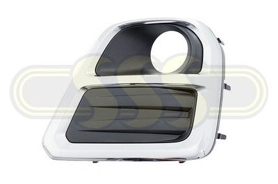 Genuine Subaru Forester Fog Lamp Cover Right Hand Black/Chrome (04/18-06/21)