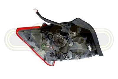Genuine Hyundai I30 Tail Lamp Right Hand HALOGEN With LED (07/23-On)