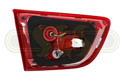 Genuine Kia Sorento Rear Garnish Lamp Right Hand With LED SLi, GT (07/17-07/20)