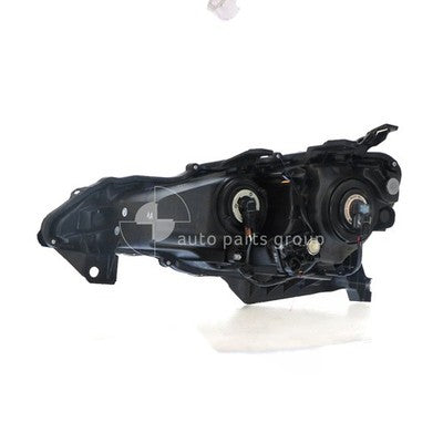 Genuine Toyota 86 ZN6 Head Lamp RH Halogen (06/12-10/16)