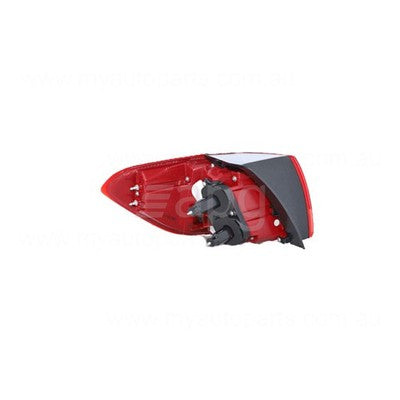 Kia Sorento UM Tail Lamp RH (08/17-04/20)