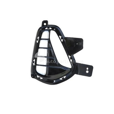 Genuine Hyundai i30 PD Front Bar Grille RH (03/17-08/24)