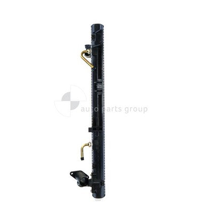 Mitsubishi Triton ML/MN Radiator Plastic Aluminium 525 x 638 x 26 mm 35 / 35 mm