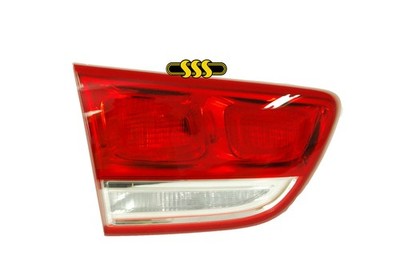 Kia Sorento Rear Garnish Lamp Right Hand No LED Si No LED (04/15-09/17)