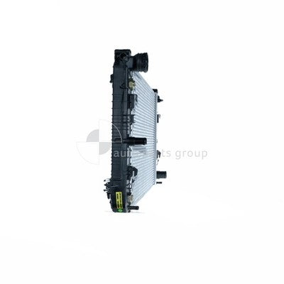 Mercedes-Benz Sprinter Radiator Plastic Aluminium 678 x 398 x 26 mm 35 / 48 mm