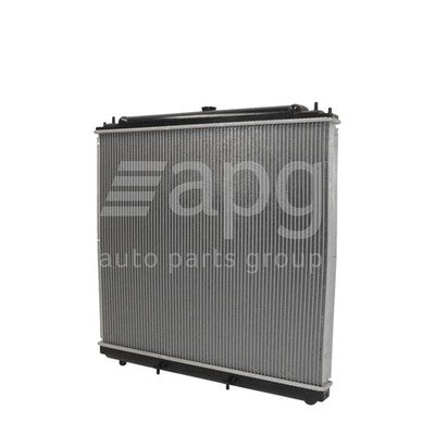 Nissan Navara D40/R51 Radiator Plastic Aluminium 600 x 688 x 36 mm : 32 / 32mm