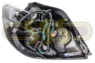 Mitsubishi Outlander Tail Lamp Right Hand All Clear lens (06/04-09/06)