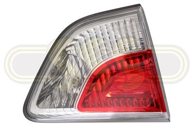 Genuine Nissan / Datsun Pathfinder Rear Garnish Lamp Right Hand (06/13-10/16)