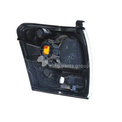 Genuine Toyota Hilux Front Park / Indicator Lamp LH (09/01-02/05)