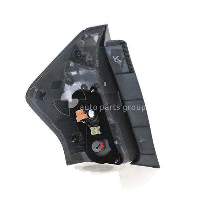 Genuine Toyota Prius-V ZVW40R Tail Lamp RH (04/15-On)