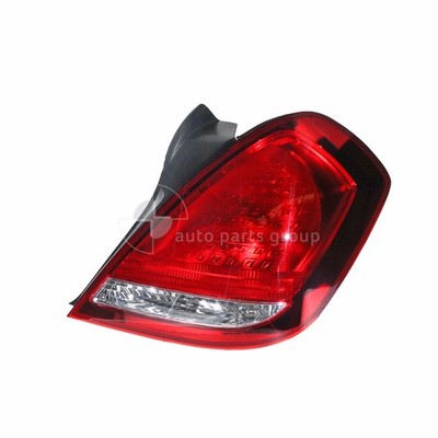 Nissan Maxima J31 Tail Lamp RH (12/03-01/09)