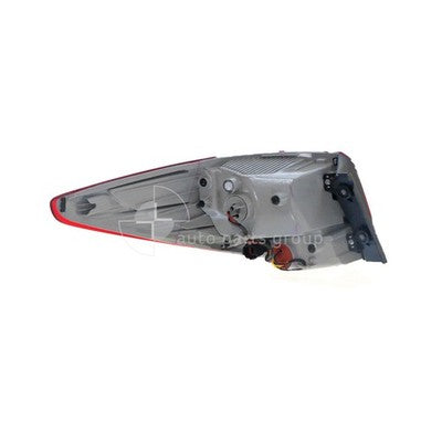 Genuine Hyundai ix35 LM Tail Lamp RH (01/13-05/15)