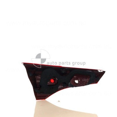 Genuine Toyota RAV4 ALA49/ASA44/ZSA42 Lift Gate Lamp RH (12/12-12/15)